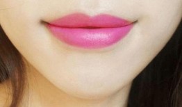 吃瓜贴膜唇,揭秘网红美妆新潮流